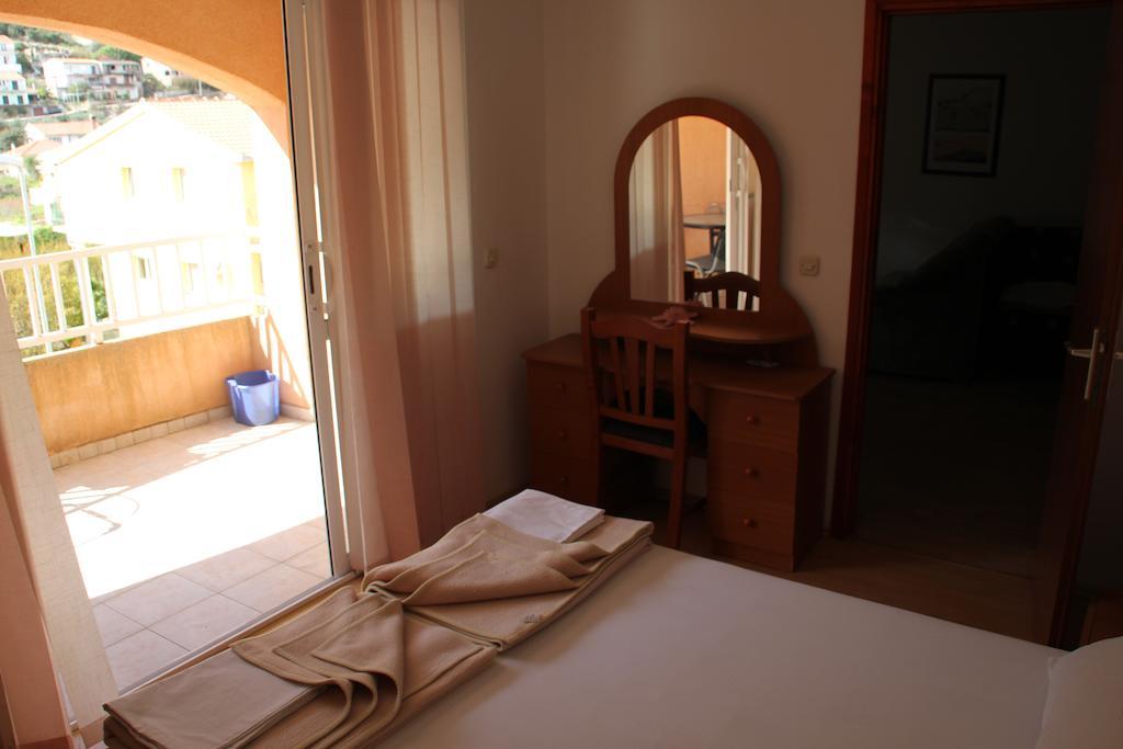 Guest House Katić Trpanj Chambre photo